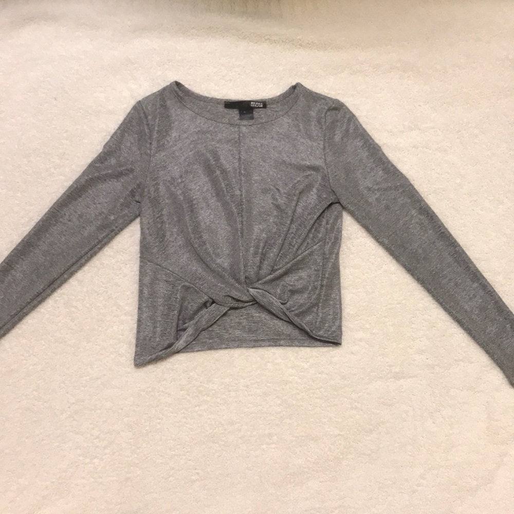 Silver Long sleeve Crop top with Knot